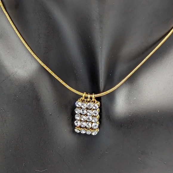 Vintage Swarovski crystals pendants signed on a gold tone Authentic - Picture 4 of 9